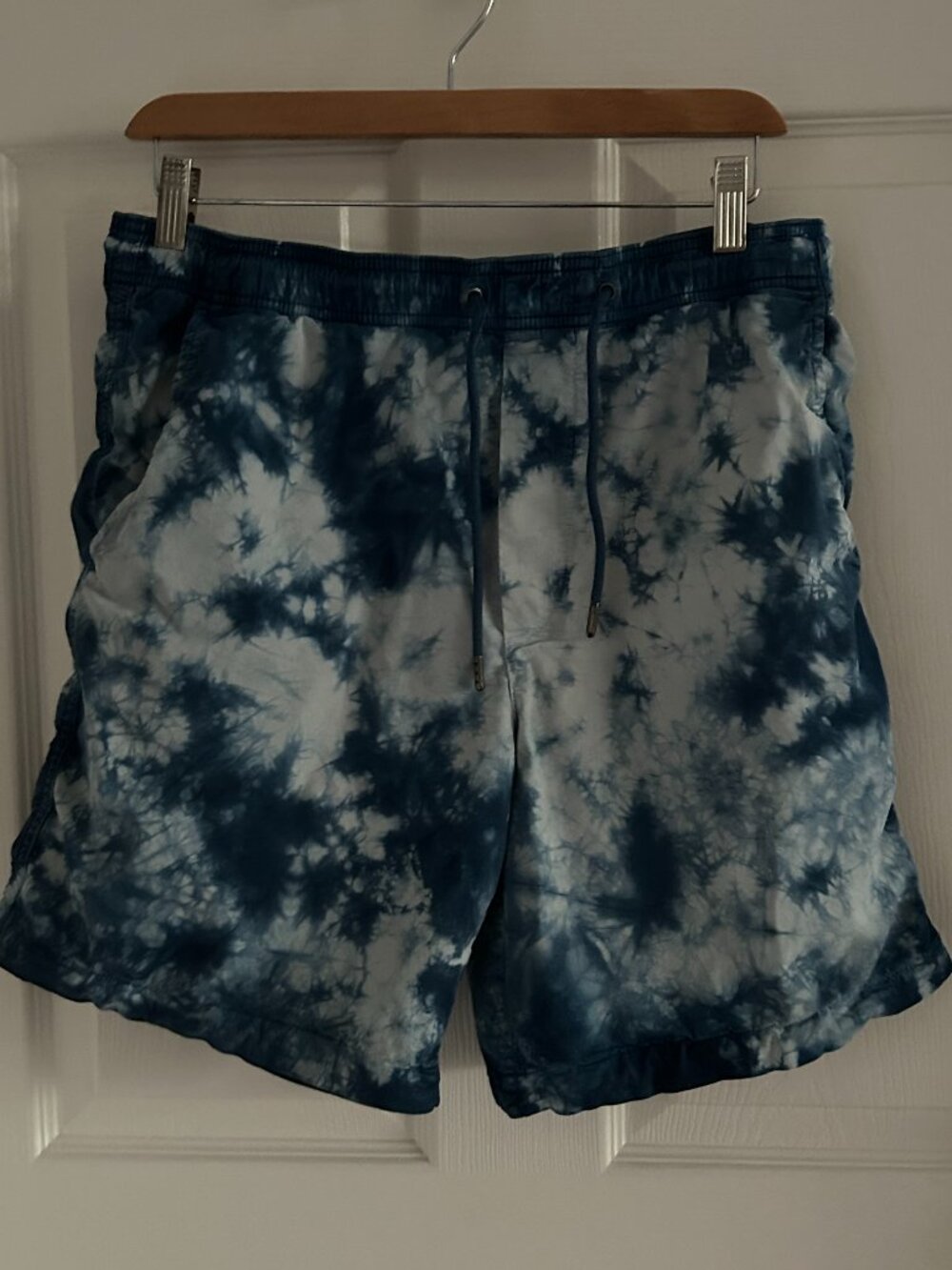 American Eagle Men's Swim Trunks Size Small